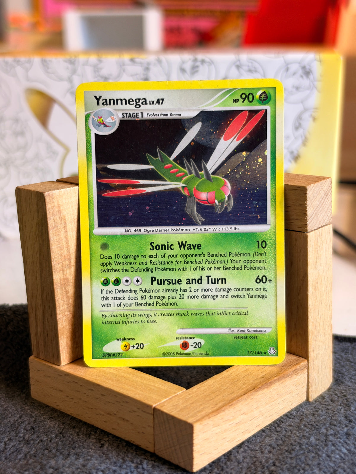 Yanmega 17/146 Legends Awakened MP